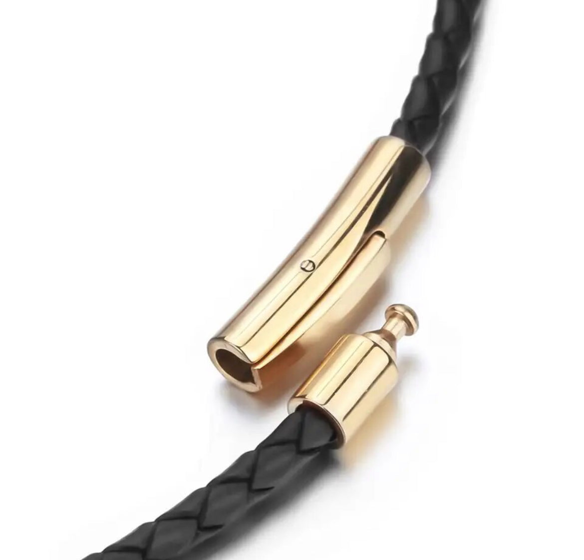 BLACK LEATHER NECKLACES FOR MEN