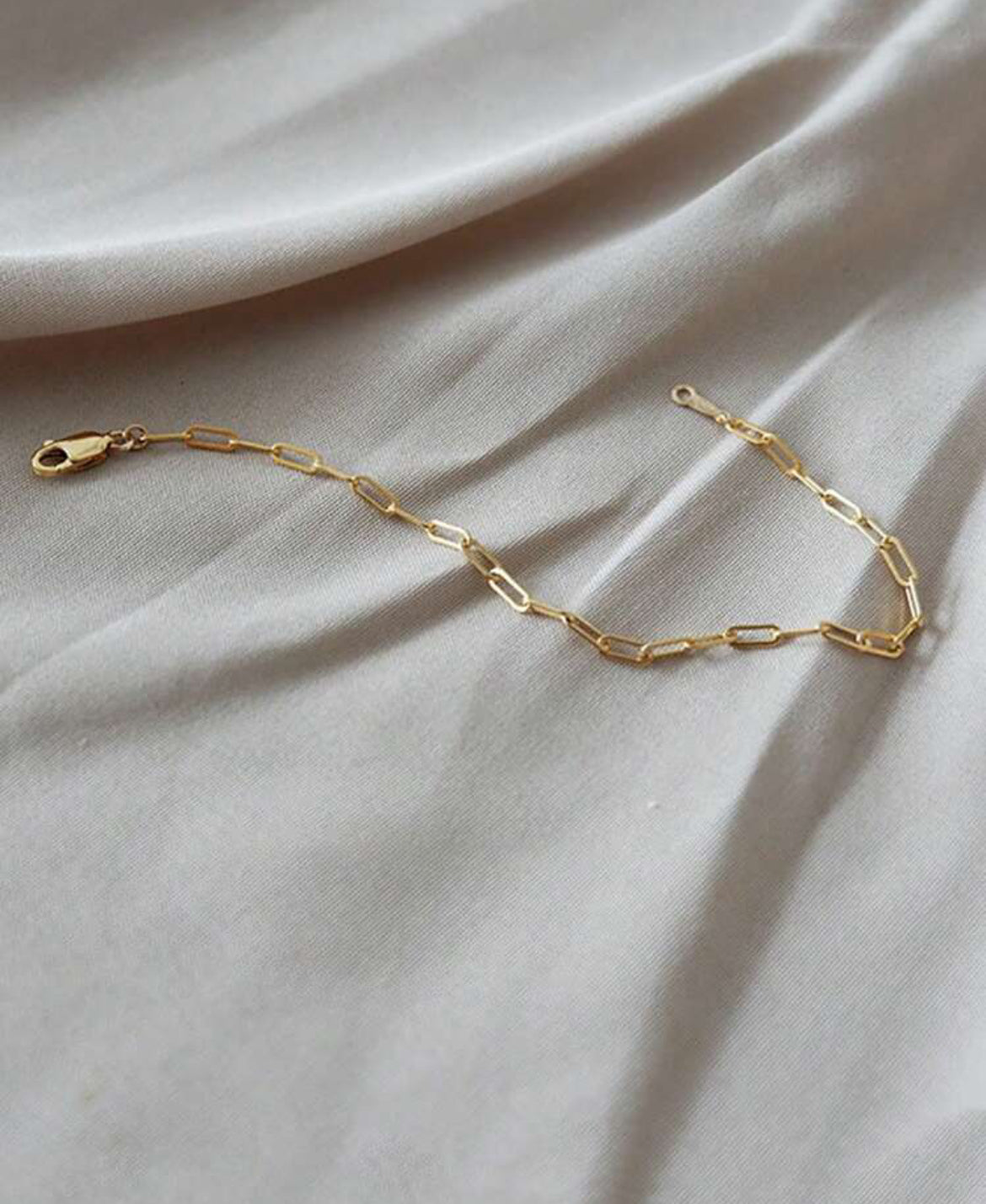 PAPER CLIP BRACELET